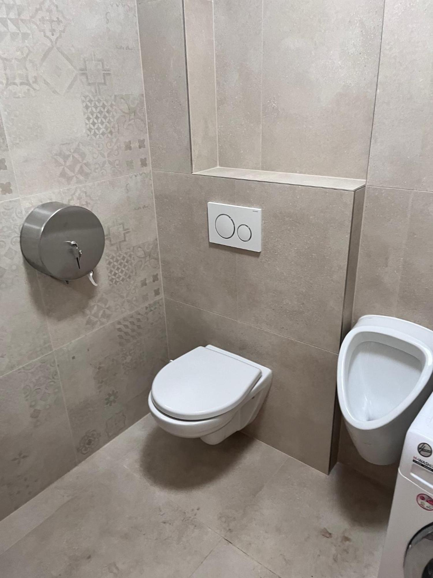 New City Centre Garden Apartment - Central Location براغ المظهر الخارجي الصورة
